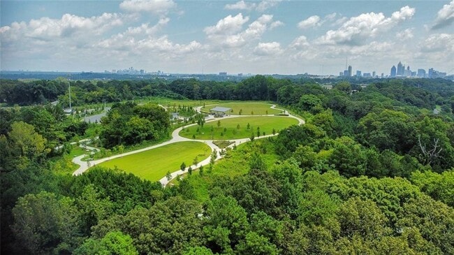 Building Photo - 1330 Fairmont Ave NW