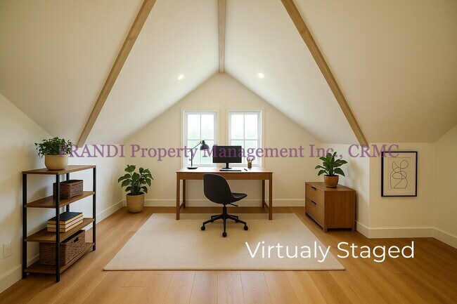 Building Photo - Classic, Modern and Private Home with Fres...