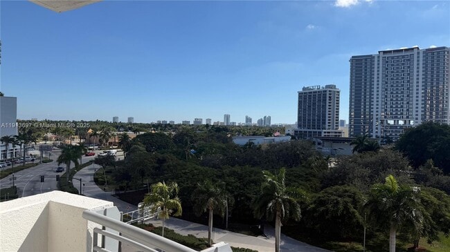 Building Photo - 1830 Radius Dr