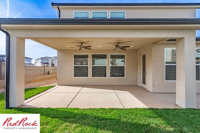 Building Photo - 7 Bedroom Home with 5 Car Garage