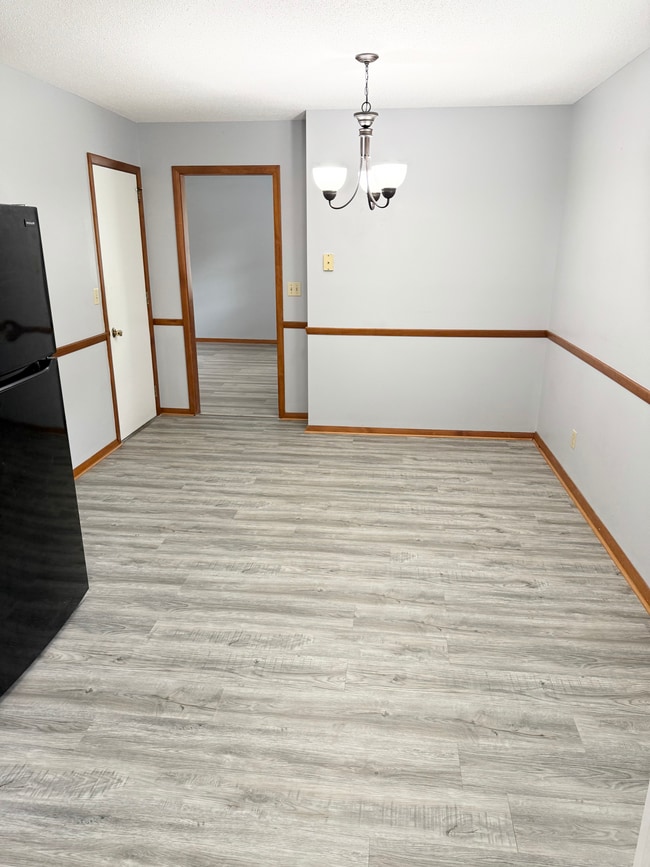 Building Photo - 2508 Dogwood Dr