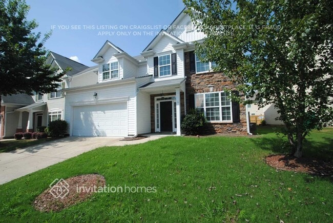 Building Photo - 706 Capri Ridge