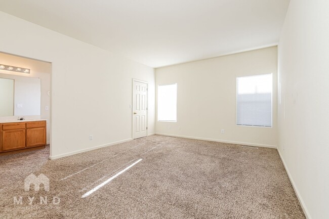 Building Photo - 5518 Spandrell Cir