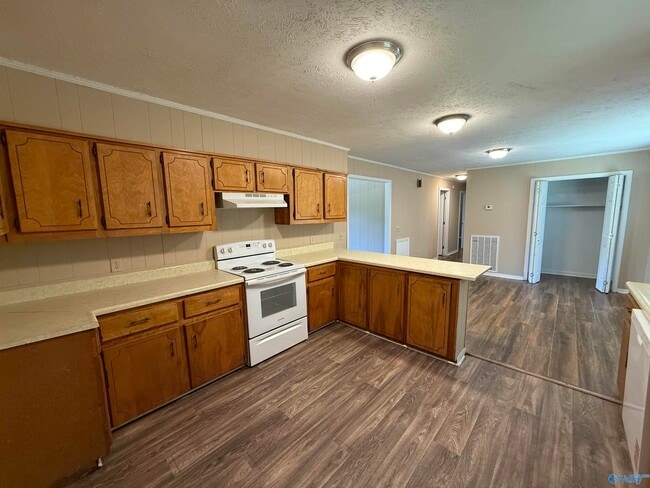 Building Photo - 58 Floyd Dr