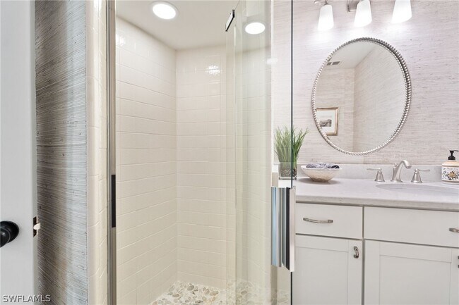 Building Photo - 3737 Crayton Rd