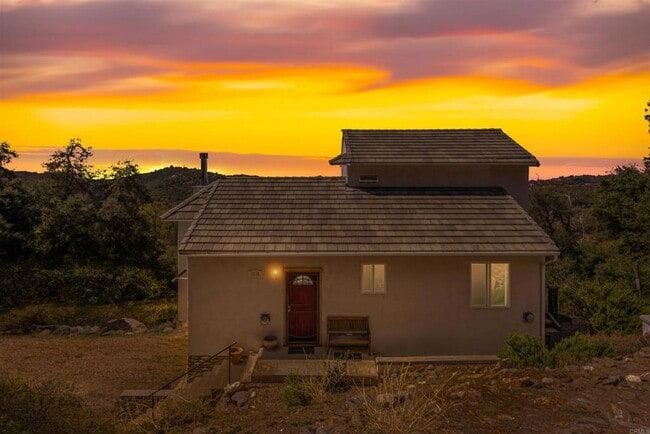 Building Photo - ?PRICE IMPROVED!!?Peaceful Mountain Home i...