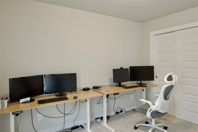 Building Photo - 3207 Tilley Dr