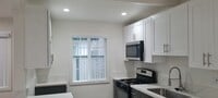 Building Photo - Remodeled 1 Bedroom Unit in Orange