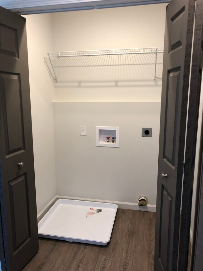 Building Photo - 1423 Union St