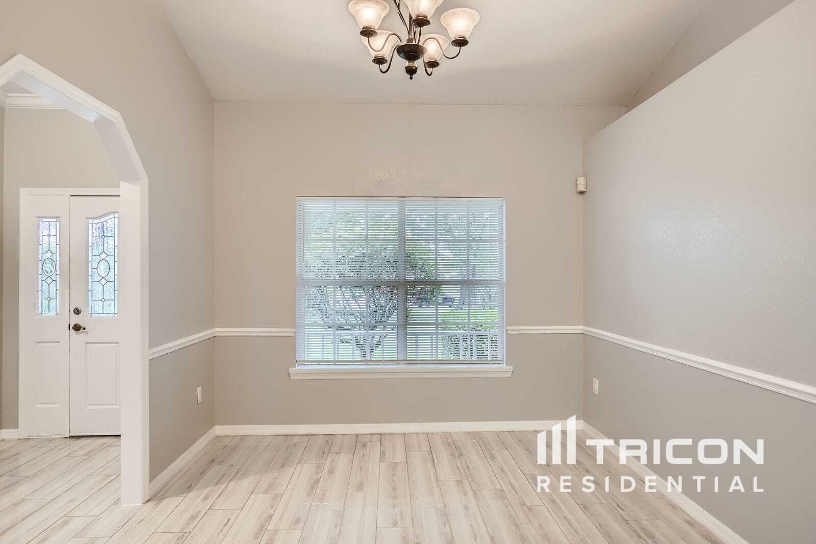 Building Photo - 5665 Olde Kings Ct