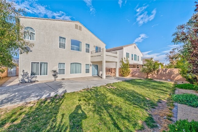 Building Photo - 1539 Laguna Palms Ave