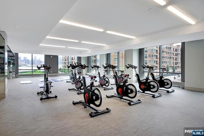 Building Photo - 9 Ave at Port Imperial