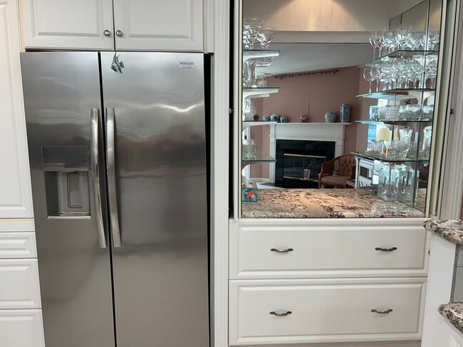 Building Photo - Furnished Waterfront Condo in Hilton Head Plantation - Mariners Pt