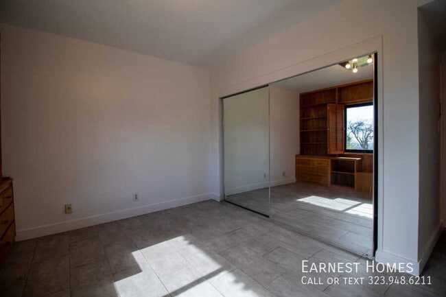 Building Photo - 11619 Lerdo Ave