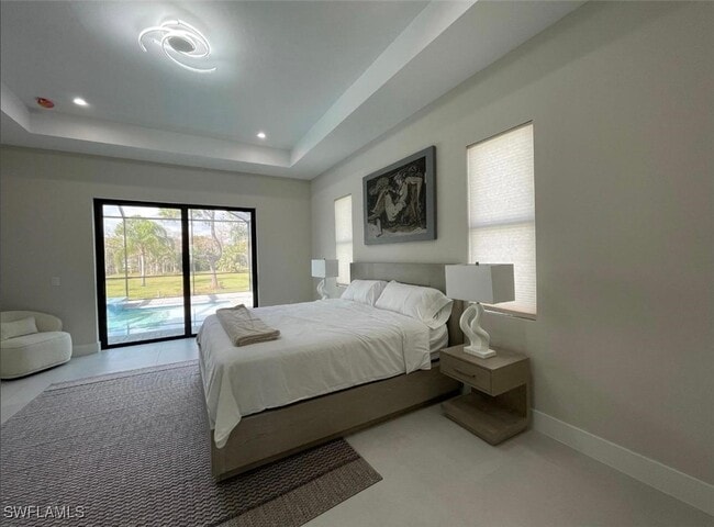 Building Photo - 687 23rd St SW