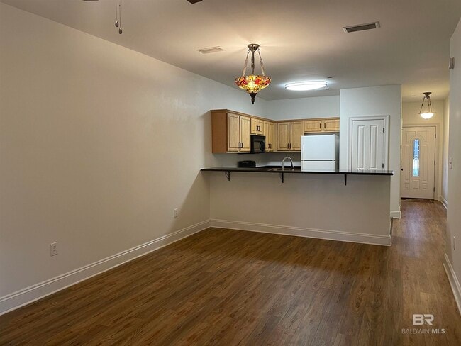 Building Photo - 20637 Blueberry Ln