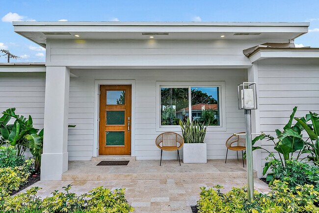 Building Photo - 310 Edmor Rd