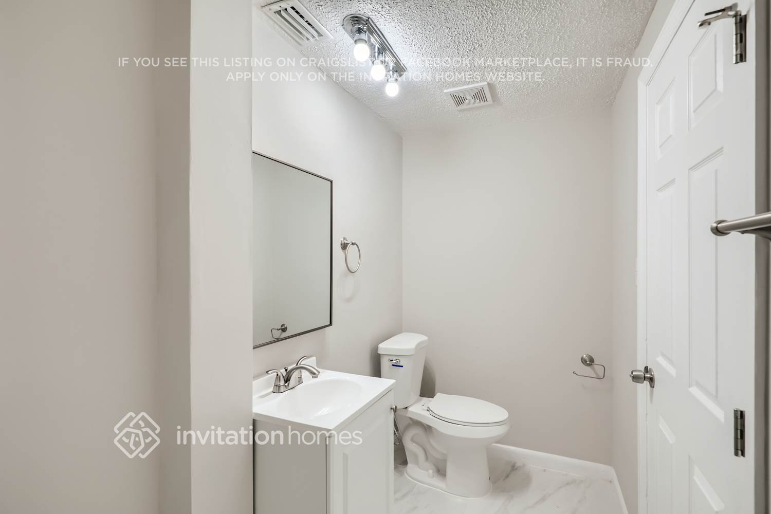 Building Photo - 1037 Mantes Ave