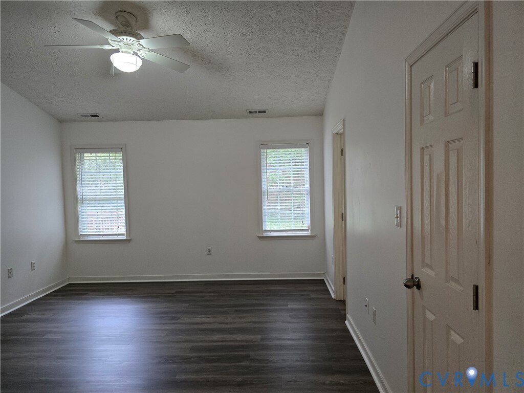 Building Photo - 5607 Jessup Station Pl