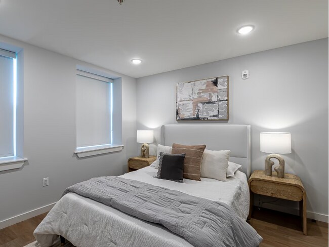Building Photo - 55 Tunxis Ave
