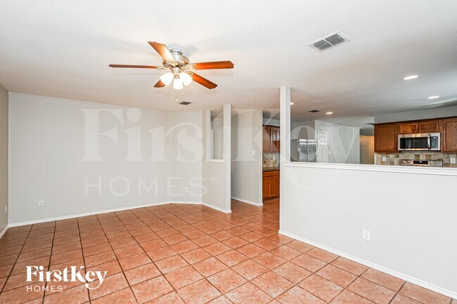 Building Photo - 12640 Shady Cedar Dr