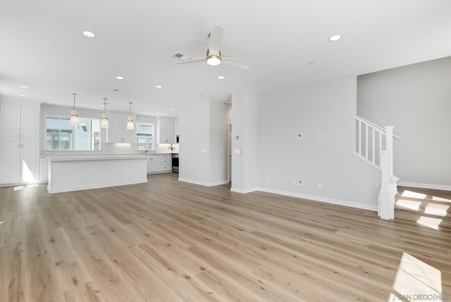 Building Photo - 2540 Chamomile Ln
