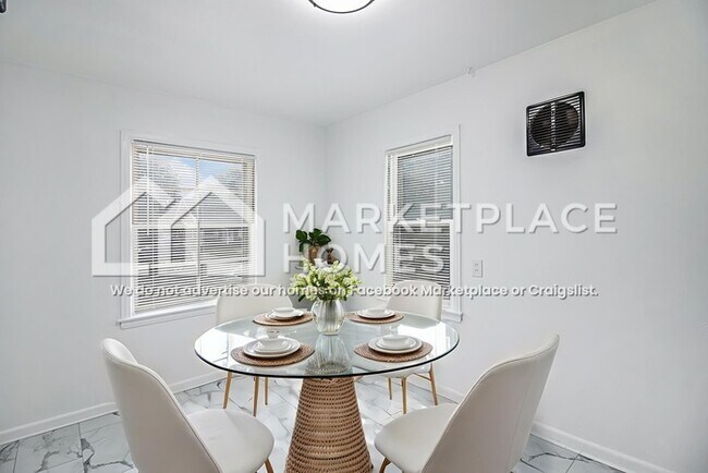 Building Photo - 16487 Edmore Dr