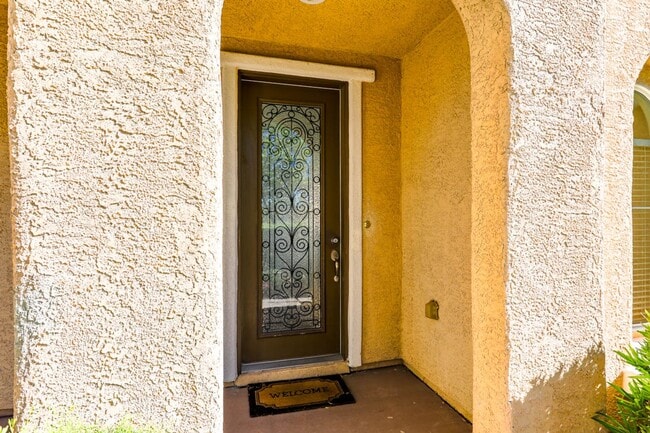 Building Photo - Well Kept Summerlin 3 Bedroom Home