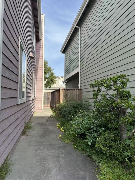 Building Photo - 119 Orr Rd