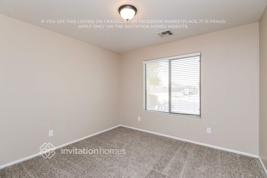 Building Photo - 40084 W Sanders Way