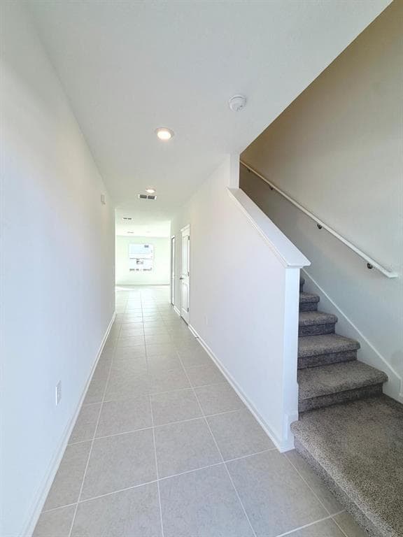 Building Photo - 2110 Chris Dr