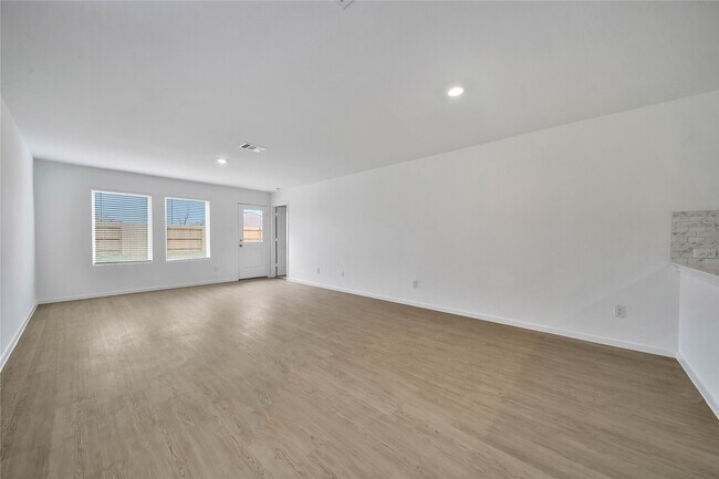 Building Photo - 31406 Casacalenda Ln