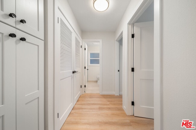 Building Photo - 1125 Manhattan Ave