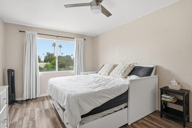 Building Photo - 4630 N 68th St