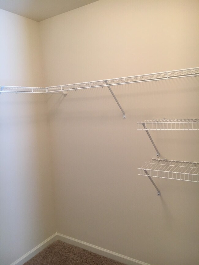 Building Photo - Doss Ferry Community – Kimberly, AL | 2-Story Home Built in 2017 | 3 Bedrooms, 2.5 Baths | Fenced...