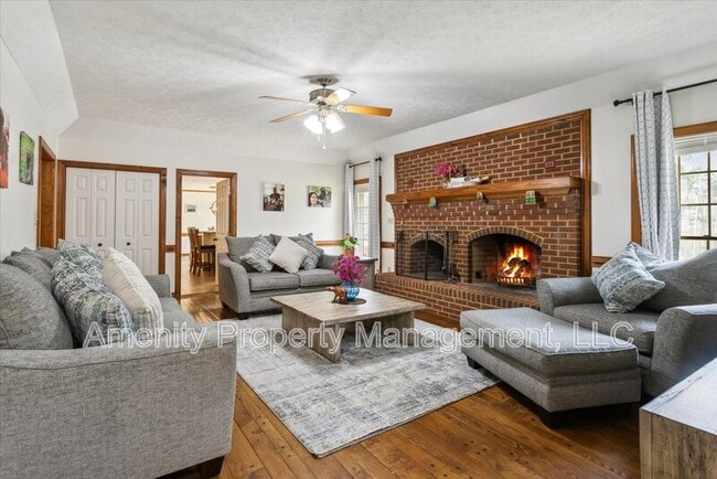 Building Photo - 5974 Ladysmeade Ln