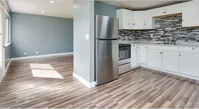 Building Photo - 1621 Linnbrook Dr