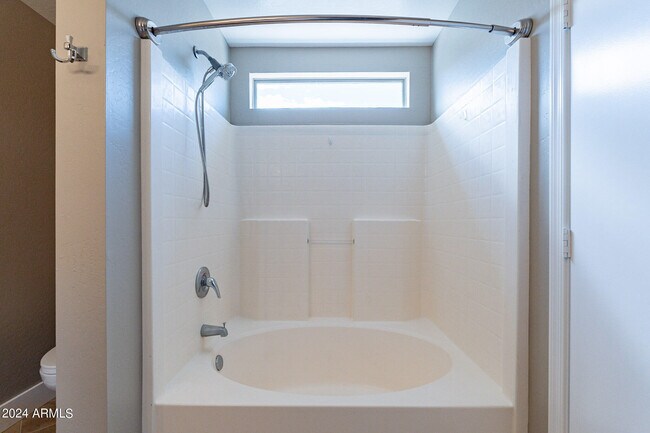 Building Photo - 6824 E Haven Ave