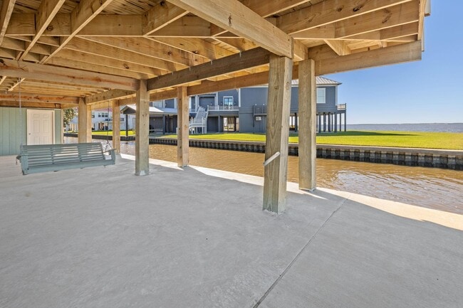 Building Photo - 141 Sandpiper Ln
