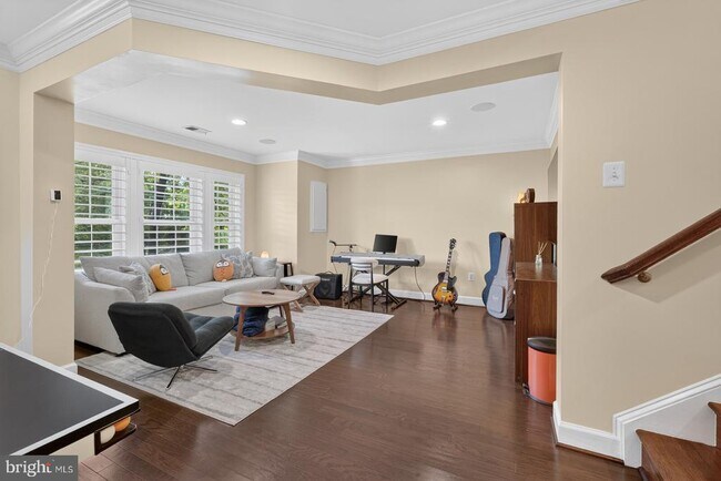 Building Photo - 12230 Water Elm Ln