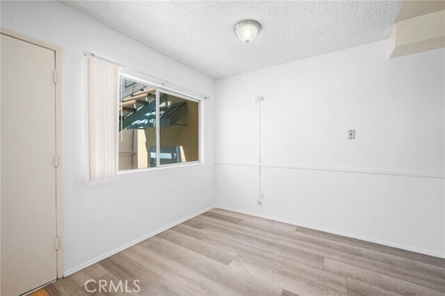 Building Photo - 208 E Chevy Chase Dr