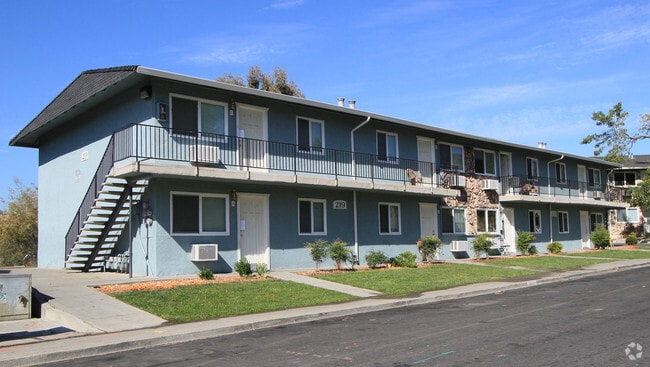 Primary Photo - Rocky Hill Apartments