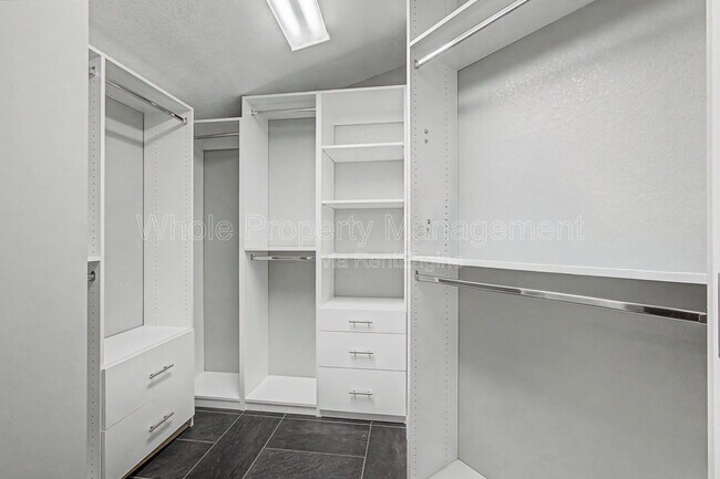 Building Photo - 17196 Opal Hill Dr