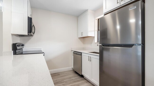 Building Photo - 11477 NW 39th Ct