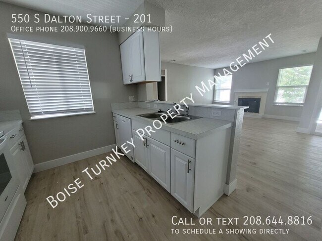 Building Photo - 550 S Dalton Ln