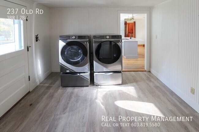 Building Photo - 237 Old Rd