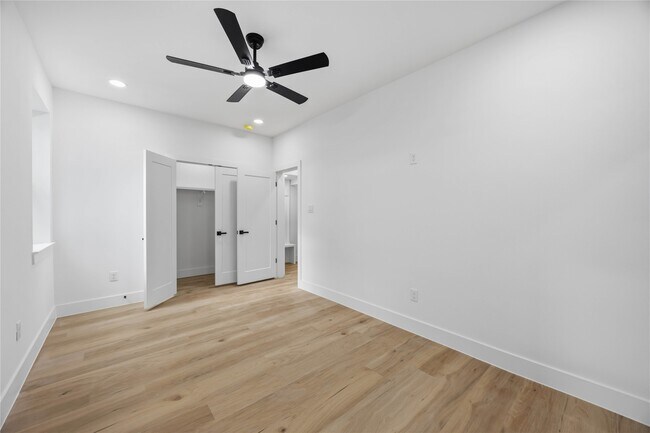 Building Photo - 2010 Yates St