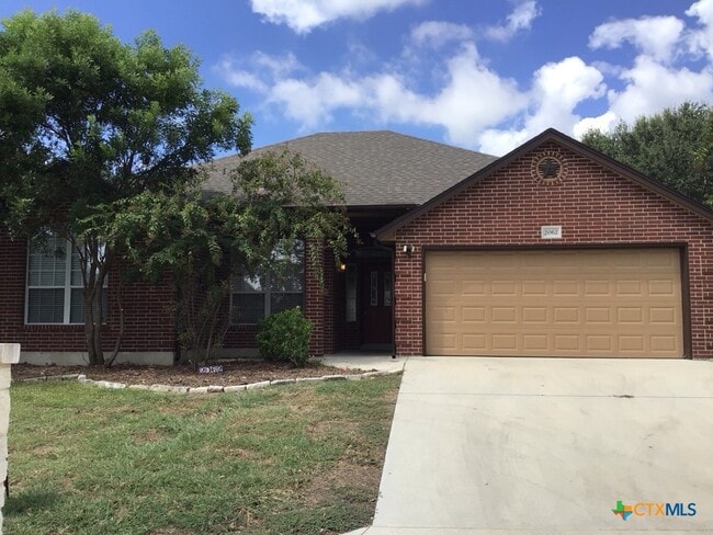 Primary Photo - 2062 N Ranch Estates Blvd