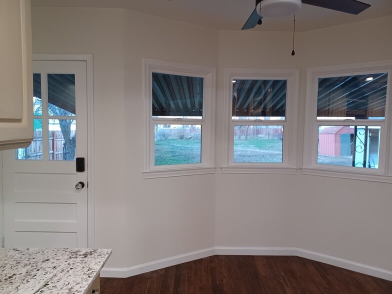 Kitchen - 149 E 700 S