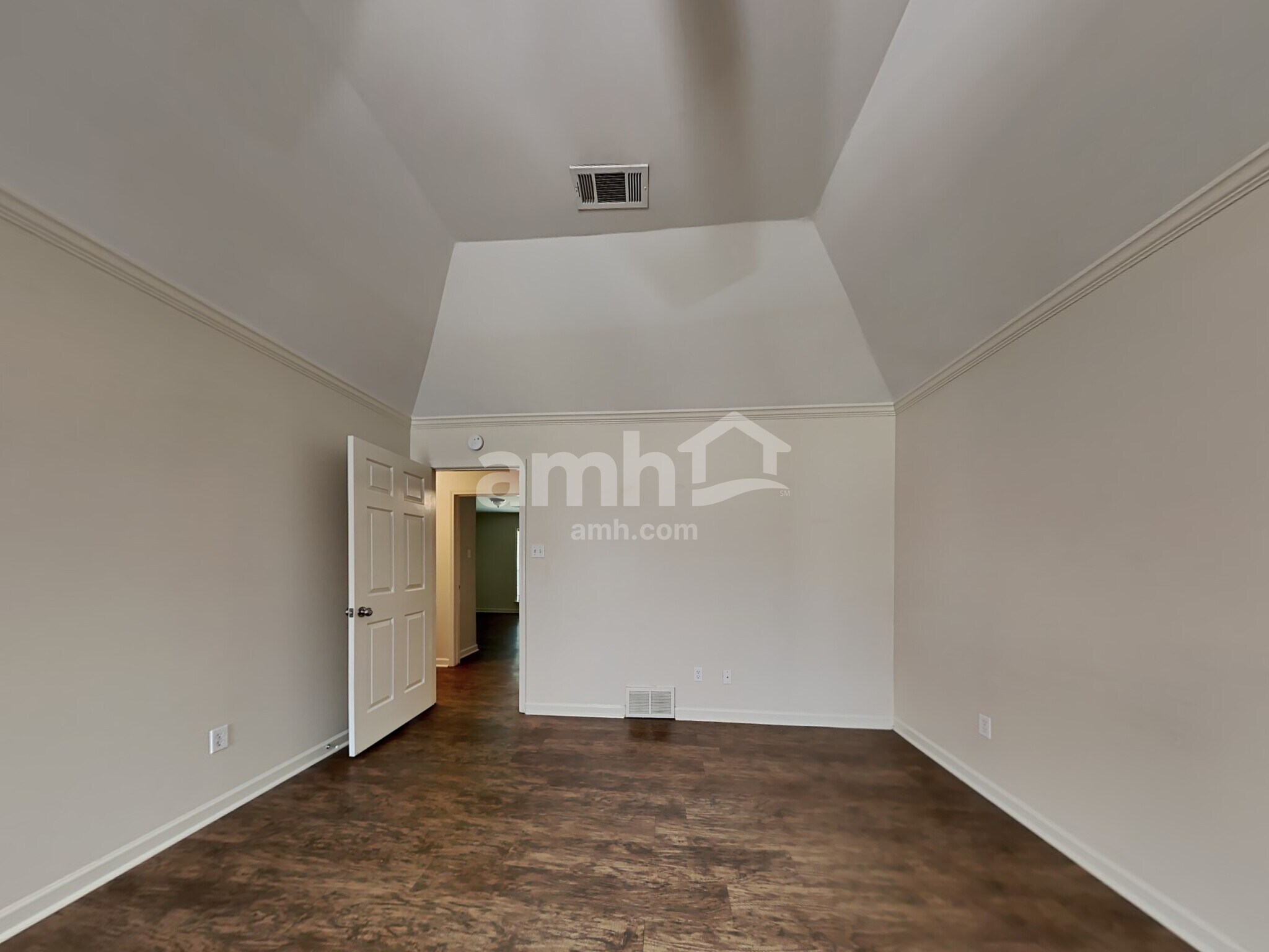Building Photo - 6625 Laurel Valley Dr